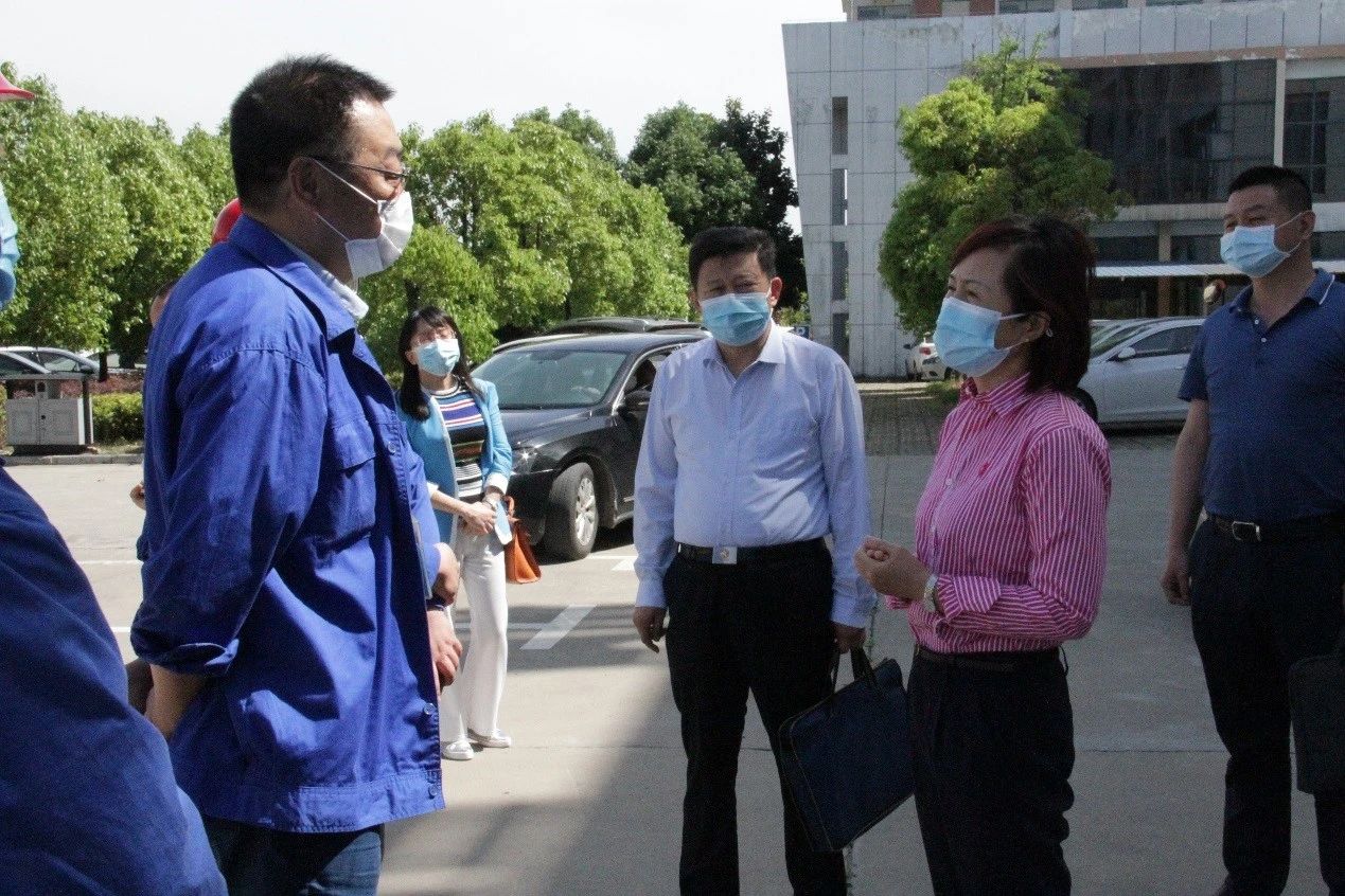 湖北省自然资源厅副厅长夏亚灵一行莅临天博官方网站_天博(中国)股份有限公司重工走访调研