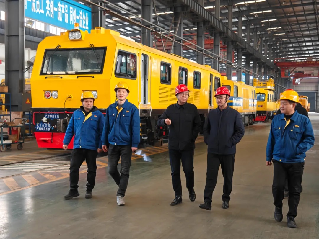 市纪委常委、市委巡察办安雪尽主任莅临天博官方网站_天博(中国)股份有限公司重工开展走访慰问活动